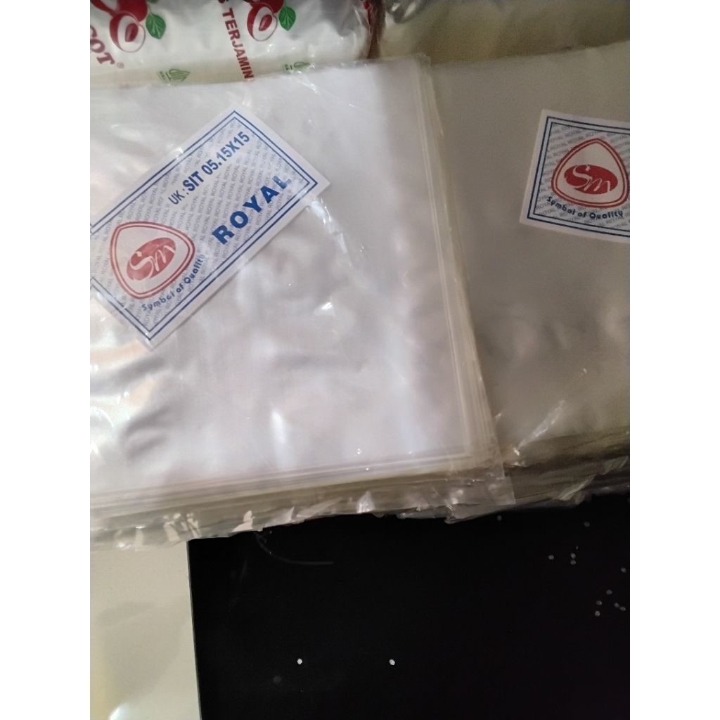 

PP SHEET 15X15 ROYAL 230GR