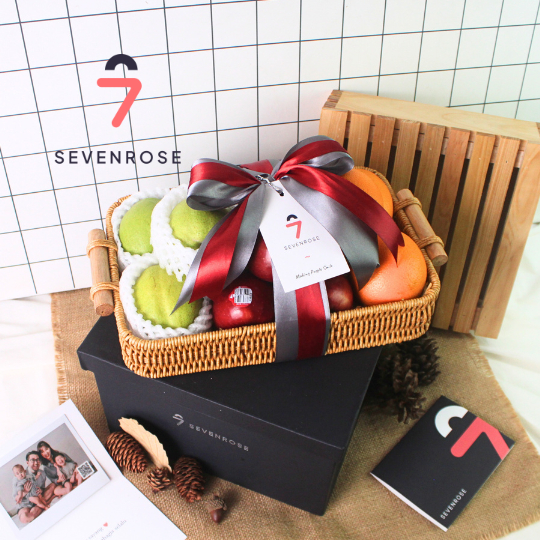 

Parcel Buah Premium/Hampers Buah import/Rumah Sakit/Lamaran/Free Kartu ucapan/Parcel Buah Segar