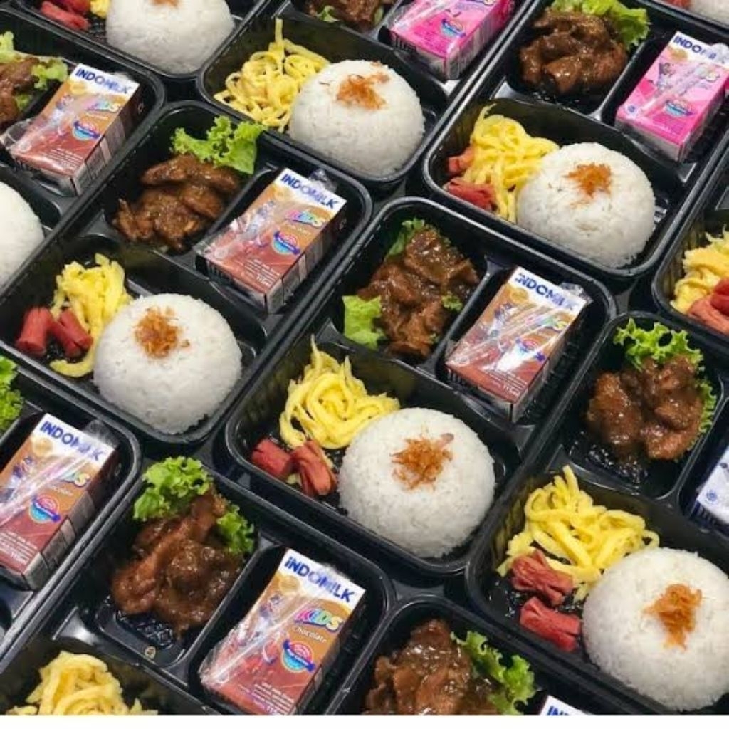 

Nasi Bento Kids Ulang Tahun Anak Free Sticker Request Lauk Isi Goodie Bag Bingkisan Ulang Tahun Souvenir Nasi Kuning Karakter Susu UHT Paket Komplit Cantik Jakarta