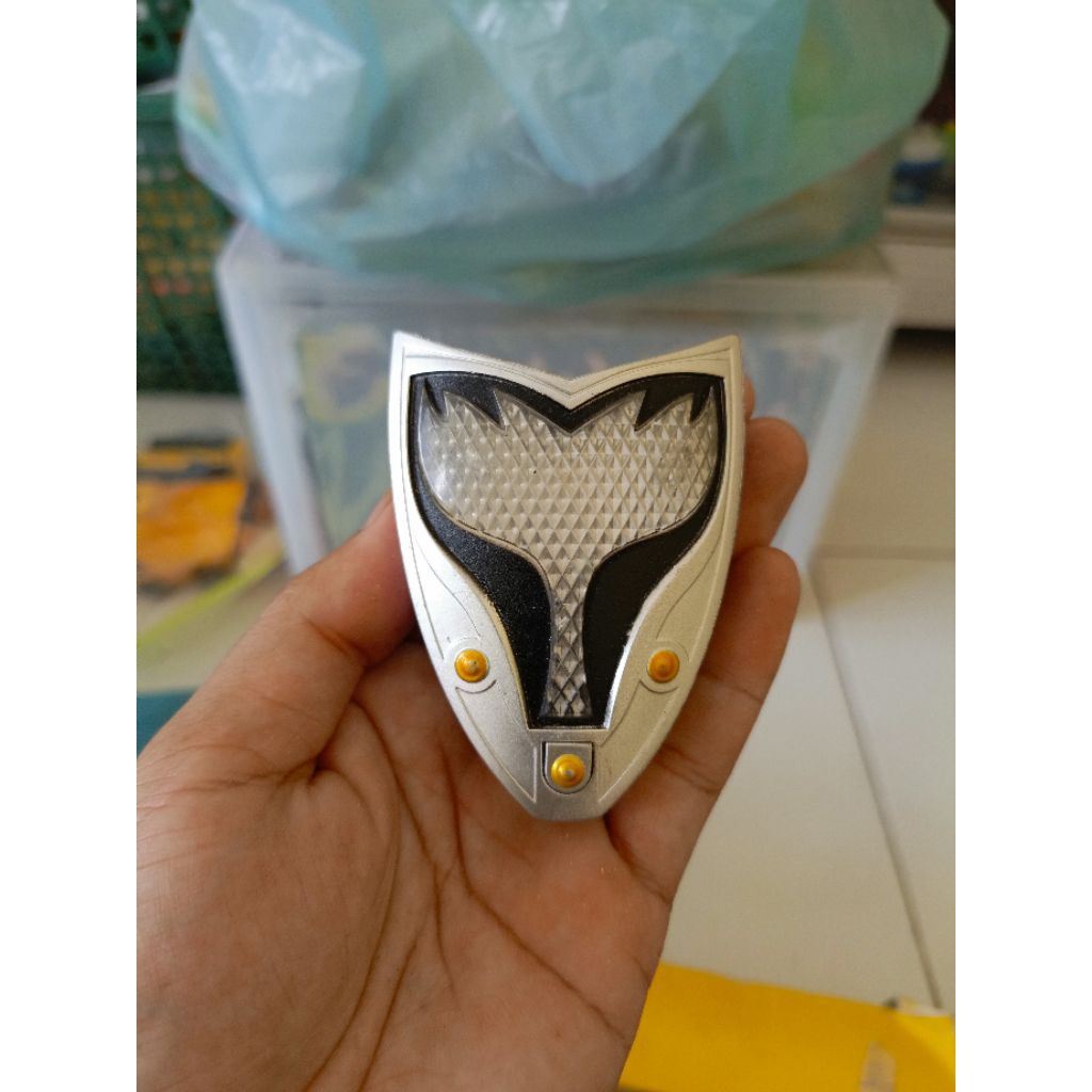 light up shield power ranger mystic force