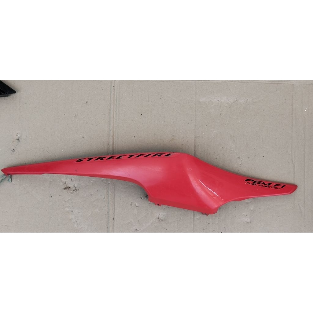 cover body samping kanan Honda cb150r old original second