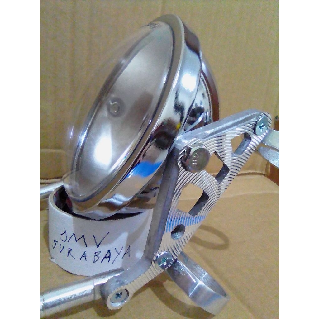 Batok Lampu L2g Set Kaca Mika + Kupingan Plat Nomer PNP Daymaker 5,75 inch