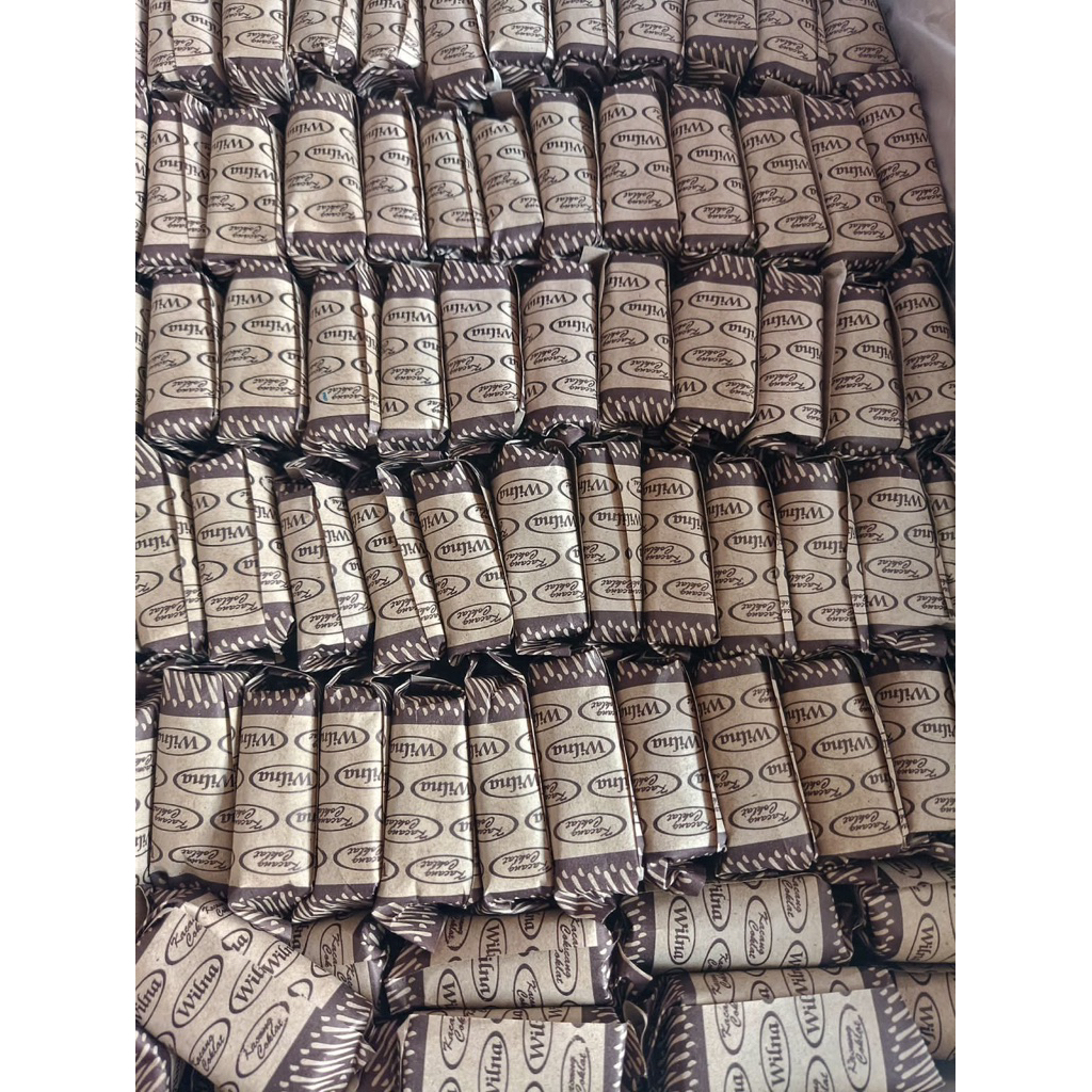 

Dodol Kacang Coklat Wilna 500 - 1000gr