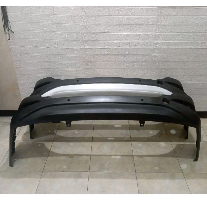 Bemper Belakang Rush 2024-2025 Original