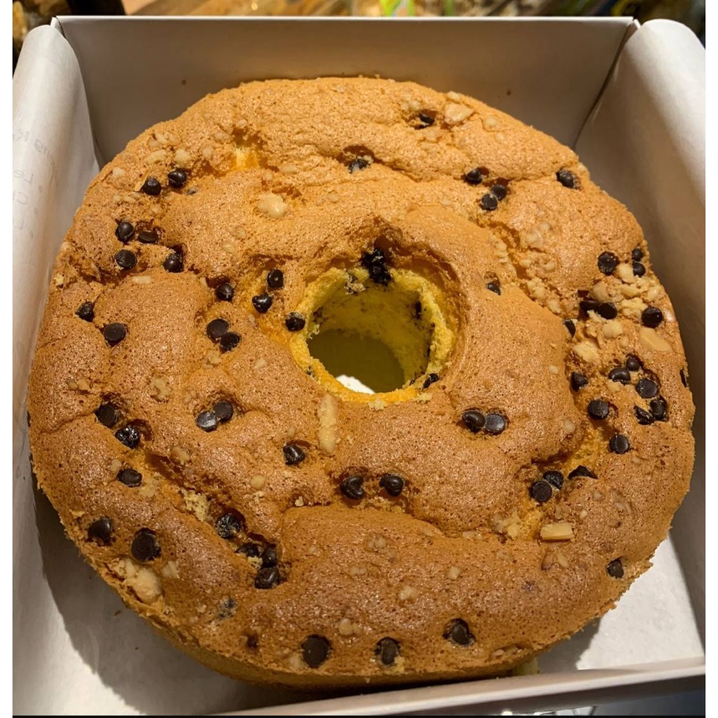 

OLEH OLEH SEMARANG CHIFFON CAKE CHOCO PELANGI