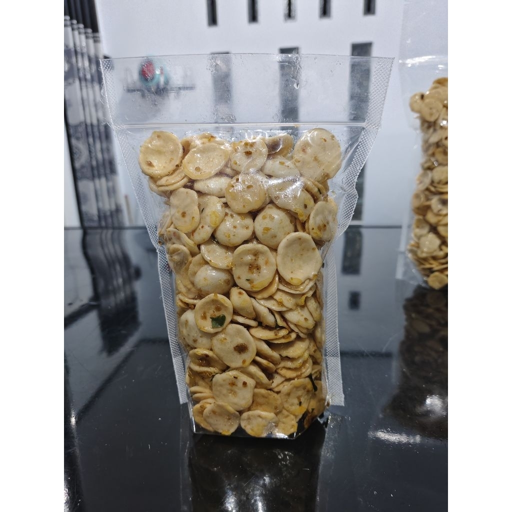 

[250gram] Cemilan Renyah Gurih Pedas Seblak Kerupuk Kering Kencur Pedas Daun Jeruk