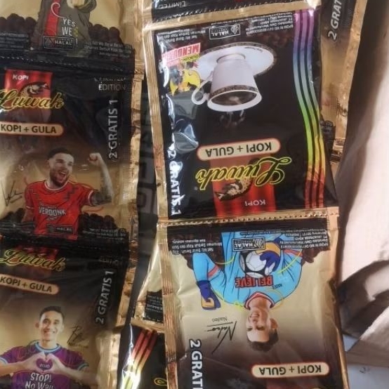 

1 renceng kopi Luwak hitam + gula. 23gr x 15 sachet ( beli 2 gratis 1)