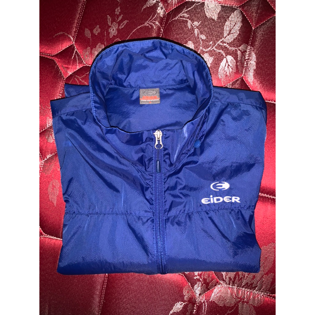 Preloved Jaket Running Eider