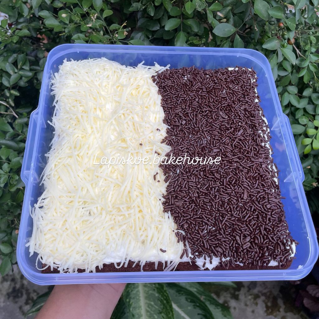 

Brownis Kukus Mix Keju dan Mesis by Lapiskoe