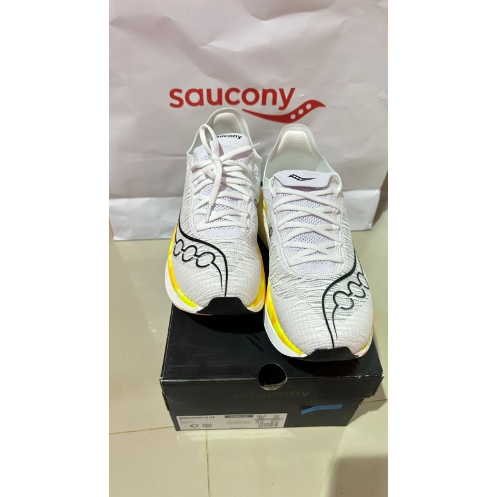 Saucony Endorphin Elite 2