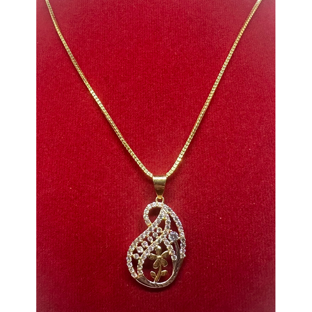 Liontin Emas Flower Leaf Love