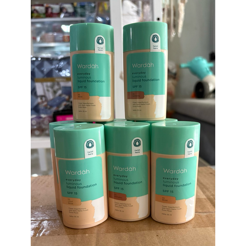 wardah luminous liquid foundation