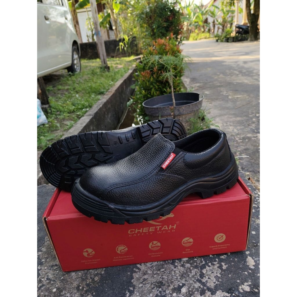 Sepatu Safety Chetah pendek 3001 Original