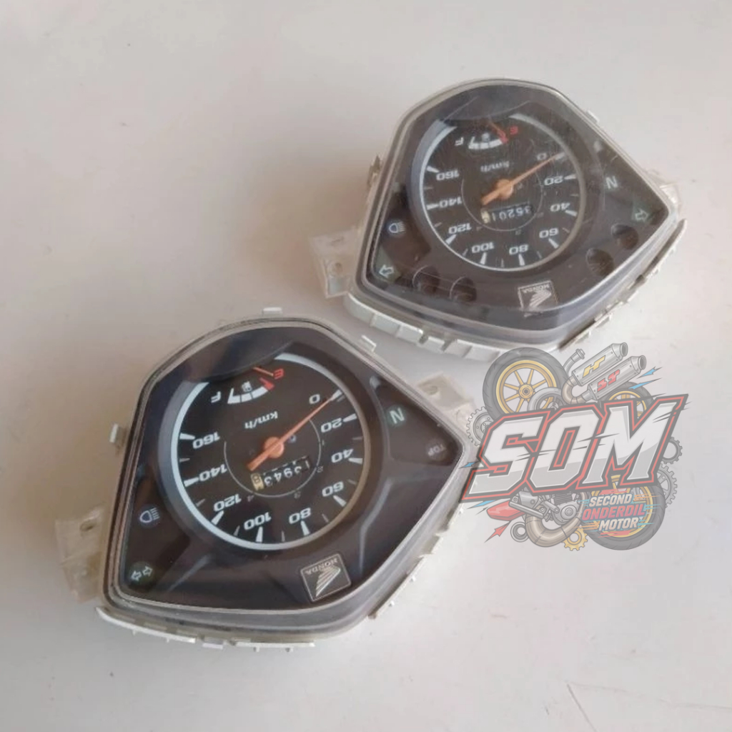SPIDOMETER REVO FIT KARBU ORIGINAL COPOTAN SPEEDOMETER REVO FIT KARBU SEKEN ORI