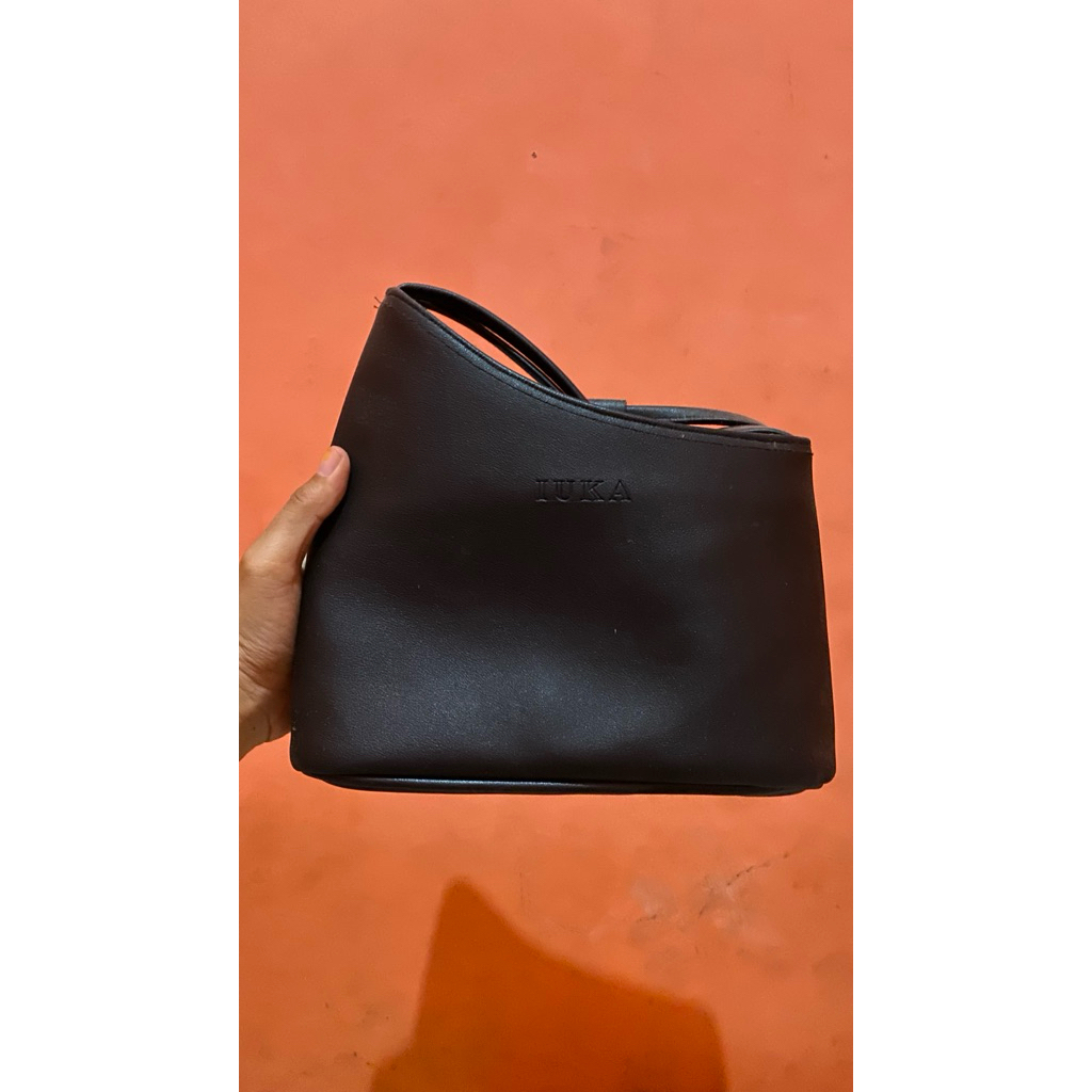 Preloved tas merk iuka