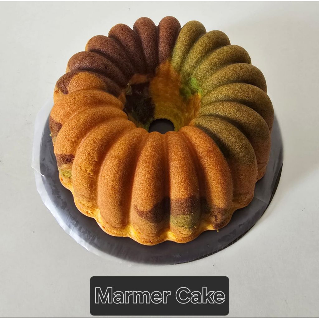 

Marmer Cake Wisman mix Mentega Blueband - 3 rasa (Loyang 24)
