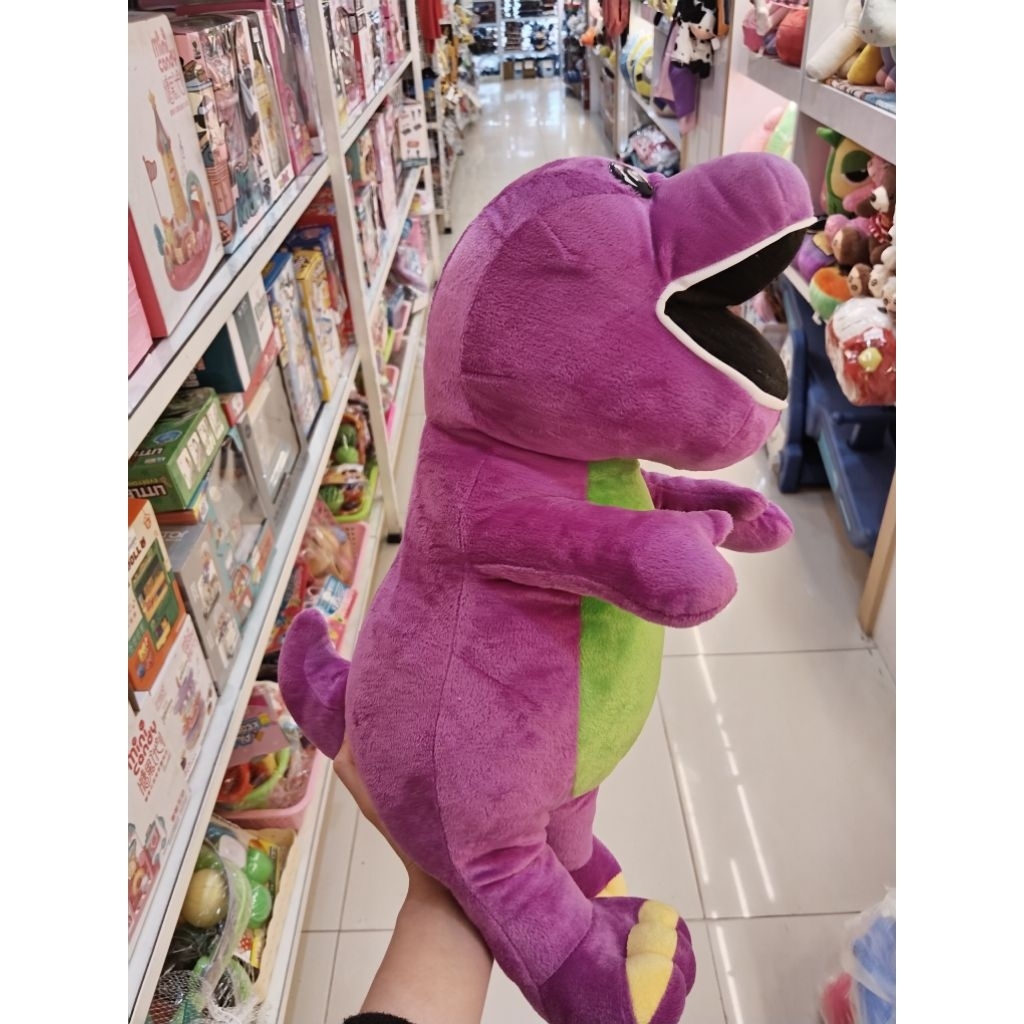 boneka barney