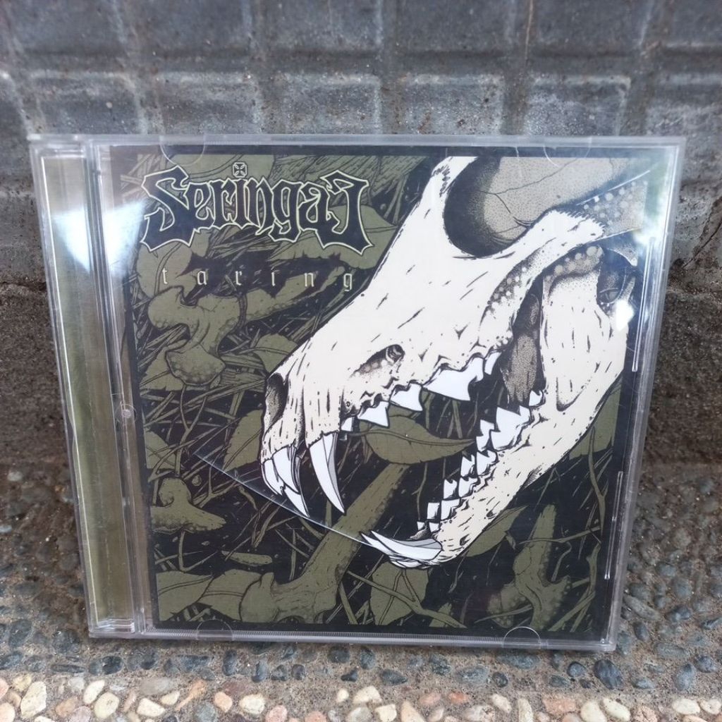 cd seringai - taring album