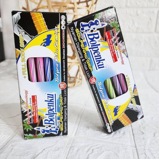 

PULPEN MURAH/ PULPEN LILIN BOLPENKU 1 PAK ISI 12 PCS WARNA HITAM / PULPEN BOLPENKU