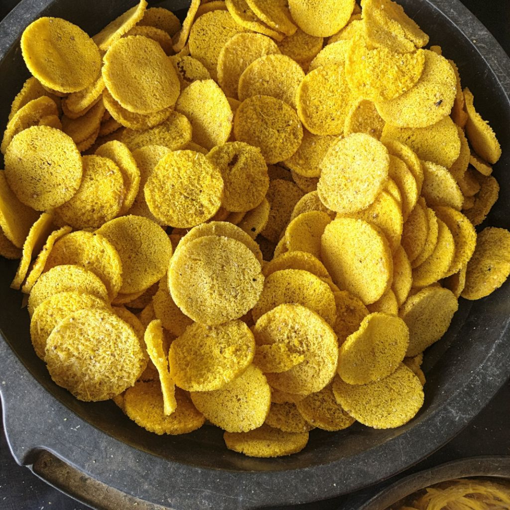 

RANGGINANG UBI 500 GRAM (SETENGAH KILO), RANGGINANG UBI DARI MEDAN