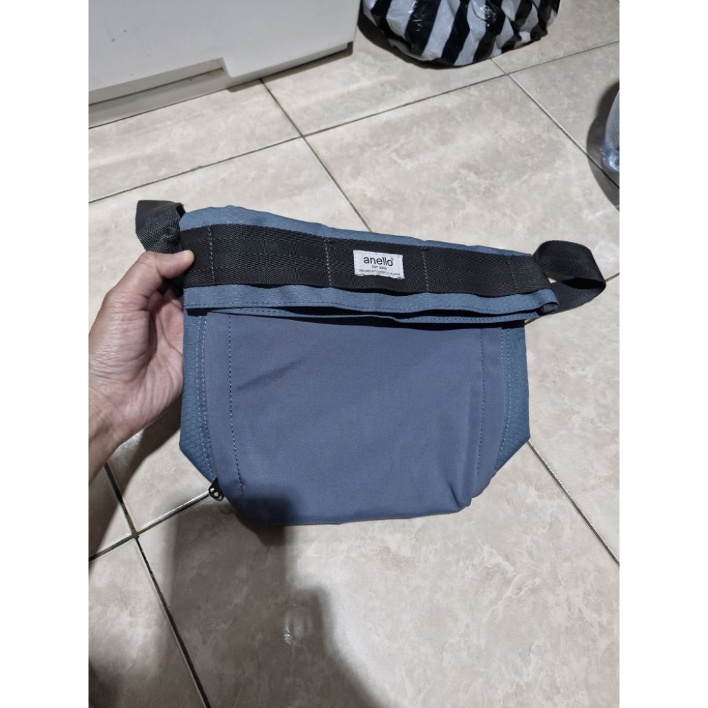 tas anello sling bag