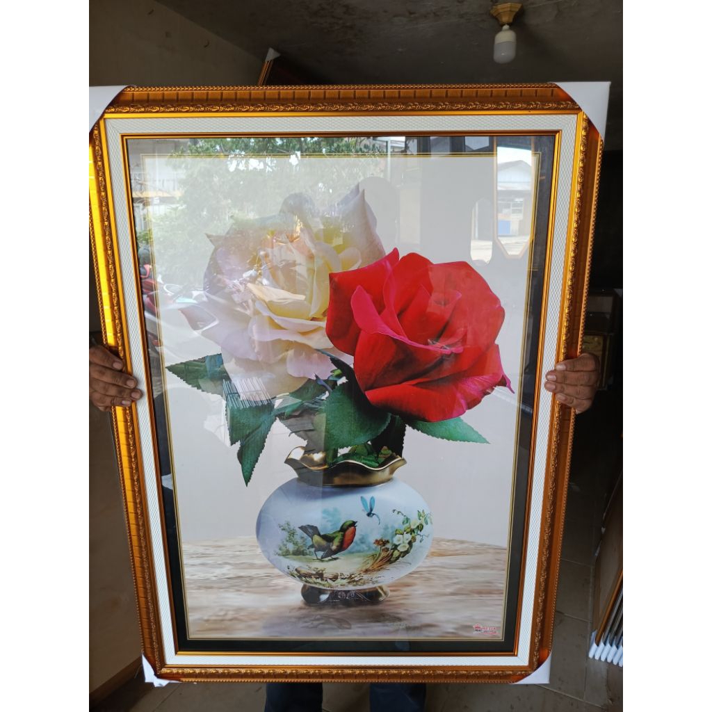 bingkai lukisan bunga mawar,hiasan  dinding