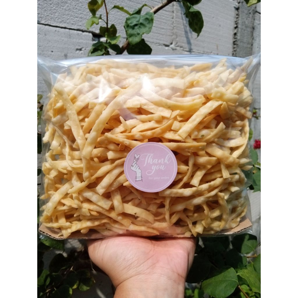 

KUE STIK BAWANG RASA ORIGINAL RENYAH ENAKA GURIH_SAMAYA