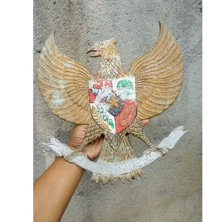 pajangan lambang garuda Pancasila cor aluminium antik lawas vintage