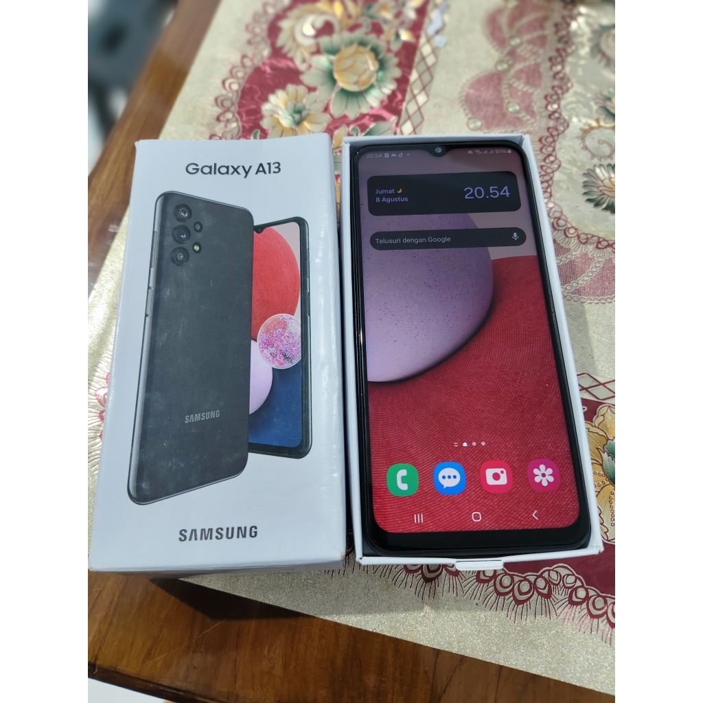 HP Samsung A13 (Second Seperti Baru)