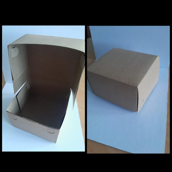 

Dus Kue Bahan Kraft Wana Coklat Ukuran 11x11x7 Cm Food Grade Dan Ramah Lingkungan Untuk Snack