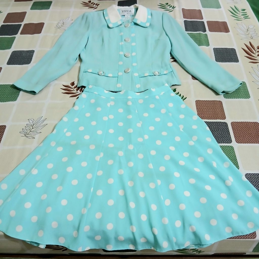 Setelan Blazer dan Rok Biru Tosca Polka Dot