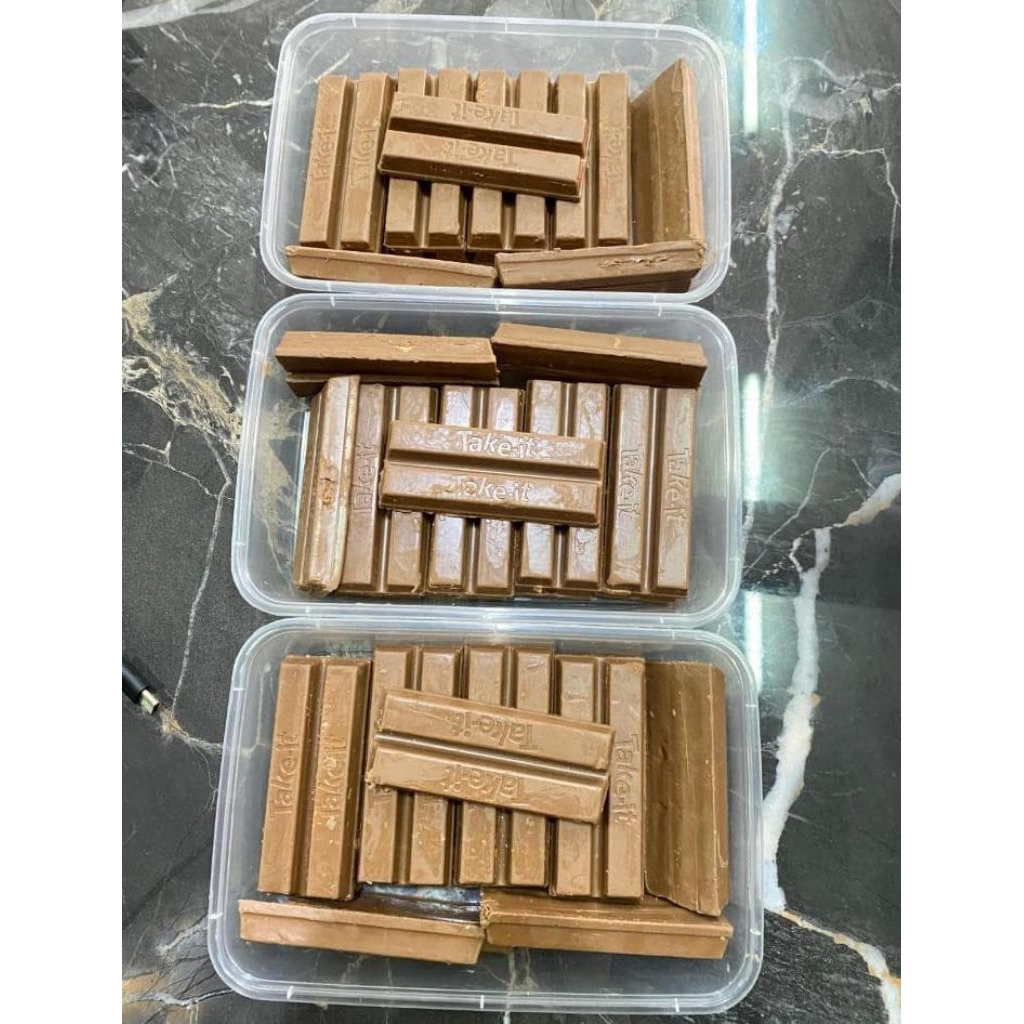 

coklat take it coklat +-240gr