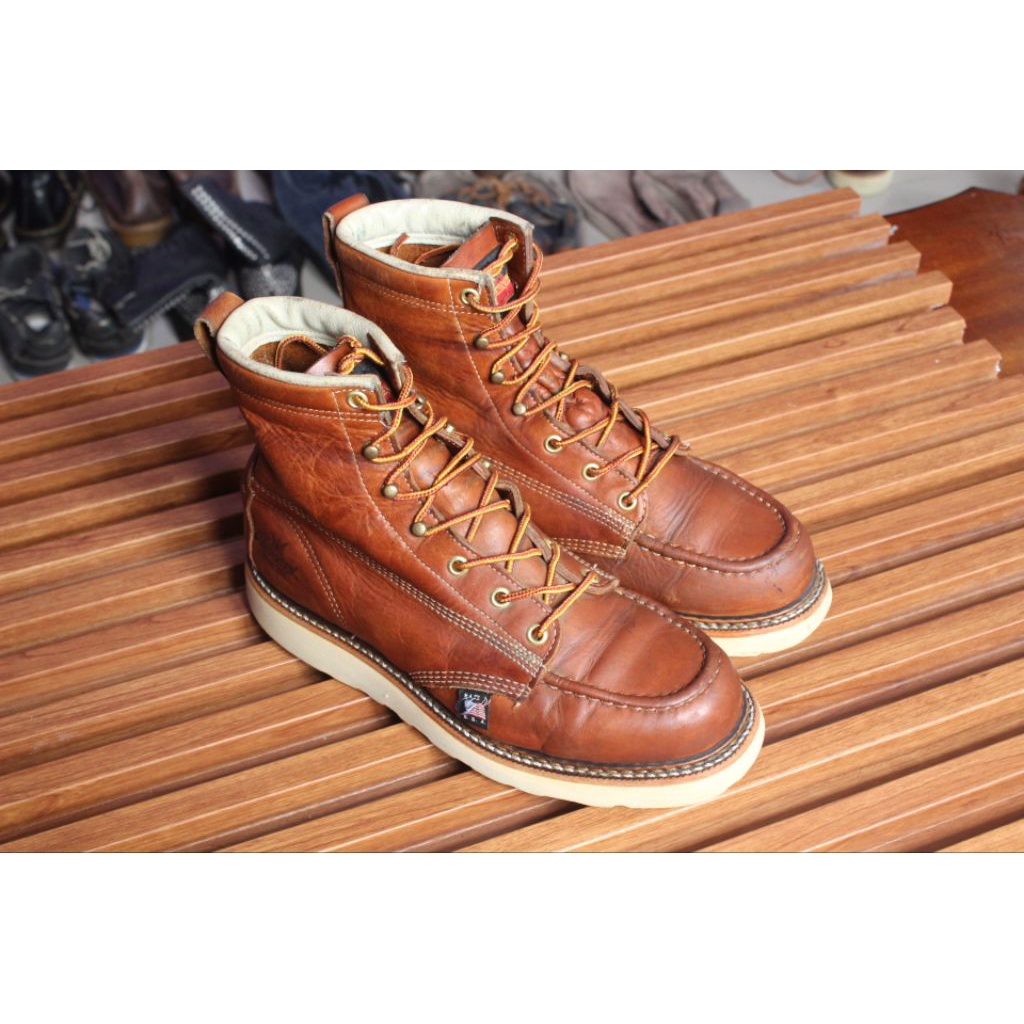 Sepatu boot mewah kelas berat " Thorogood madein USA" Upper kulit asli tebal , outsole kokoh berat  