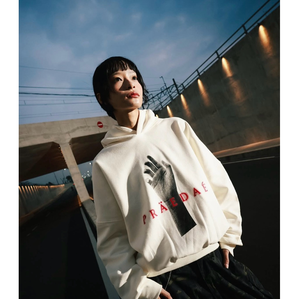 Hoodie Preaeda. studio hopeless romantic