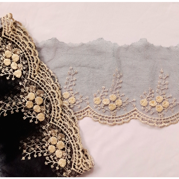 Renda bordir tulle motif bunga kecil renda pinggiran mewah