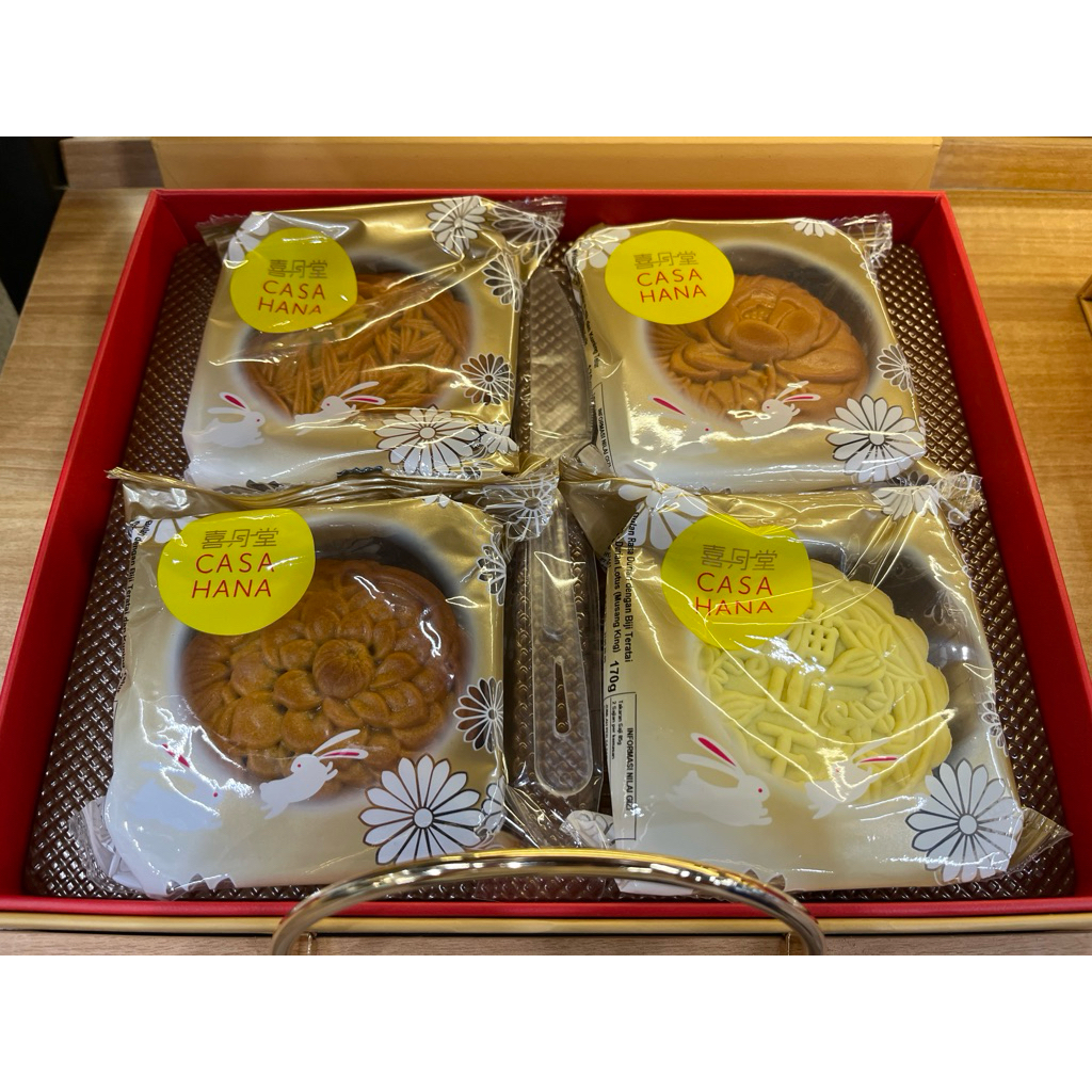 

Kue Bulan Casahana Uibilee Red 4s All Variant