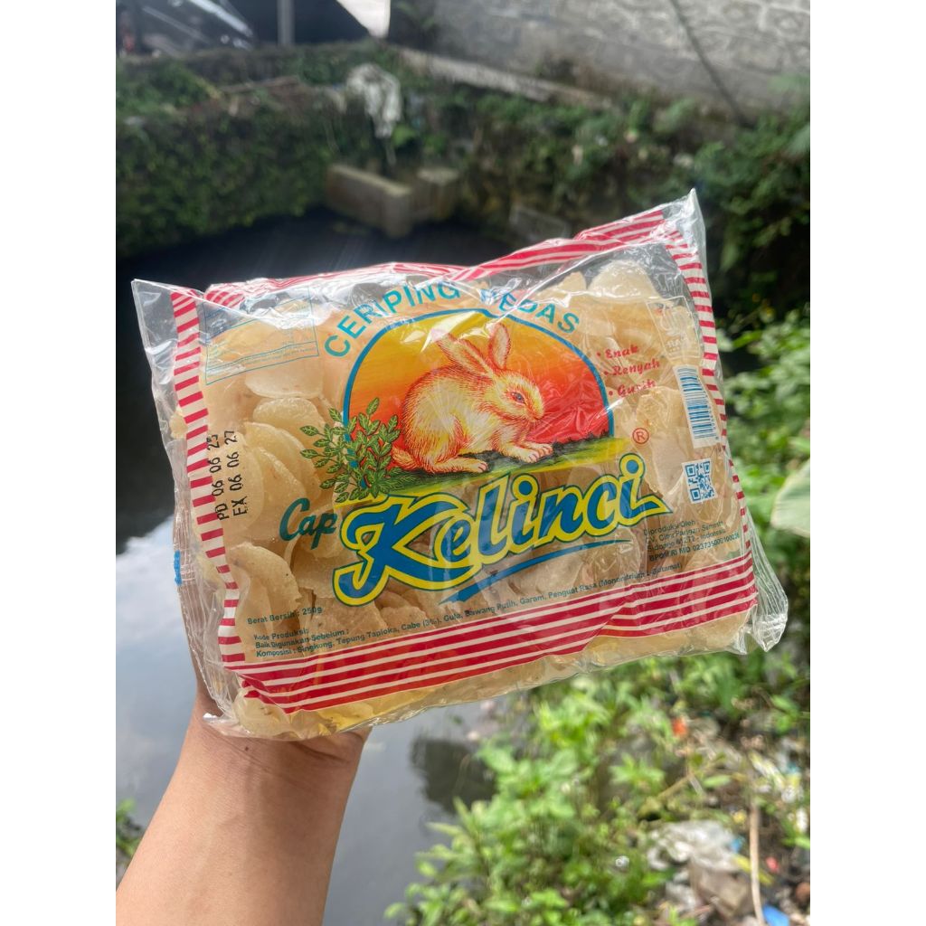 

250 gram kerupuk ceriping pedas cap kelinci