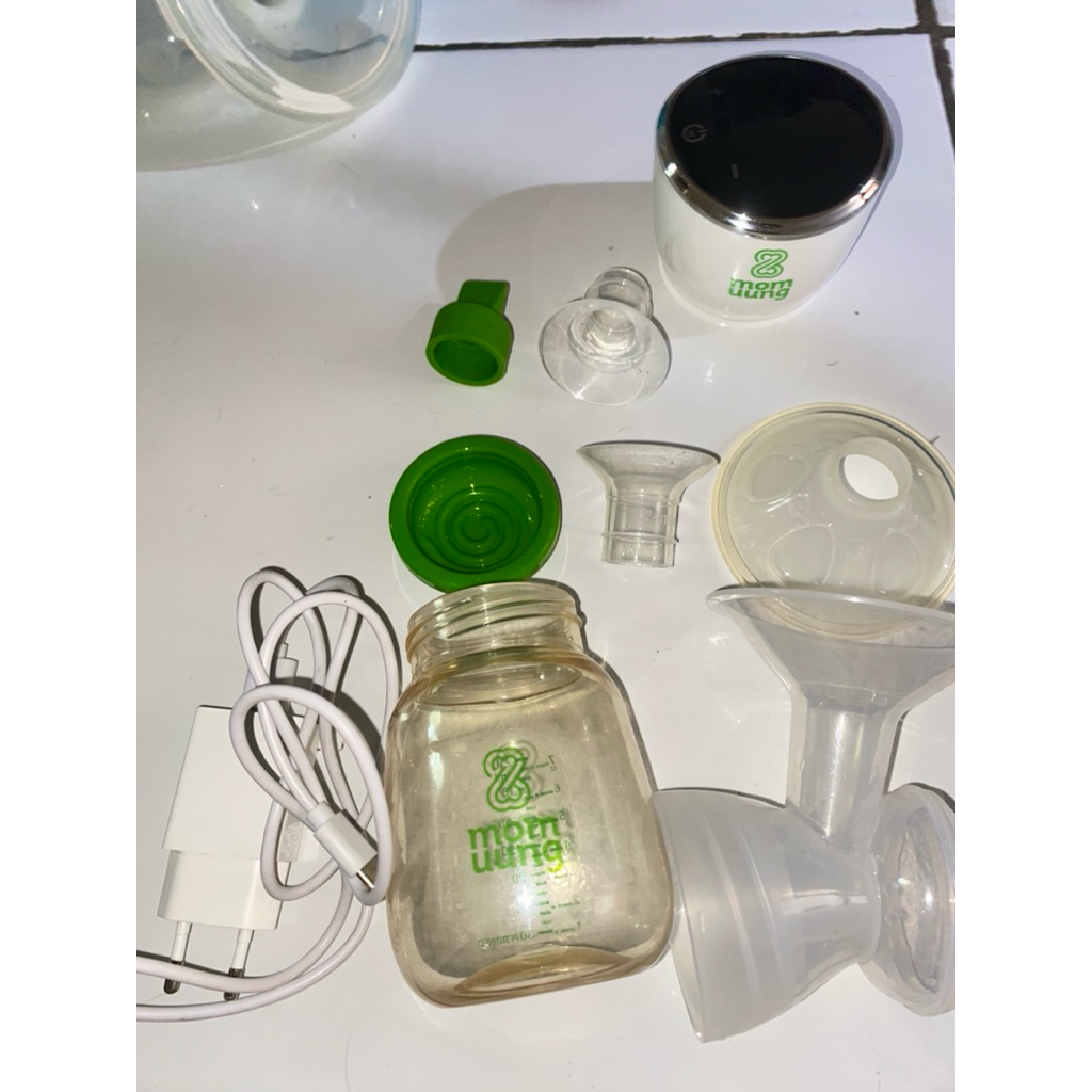 pompa asi mom uung second