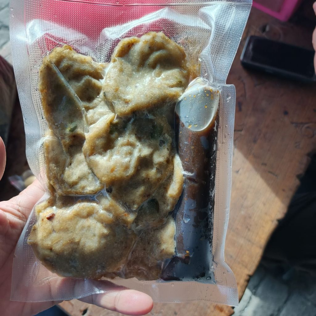 

PEMPEK KULIT PREMIUM FROZEN