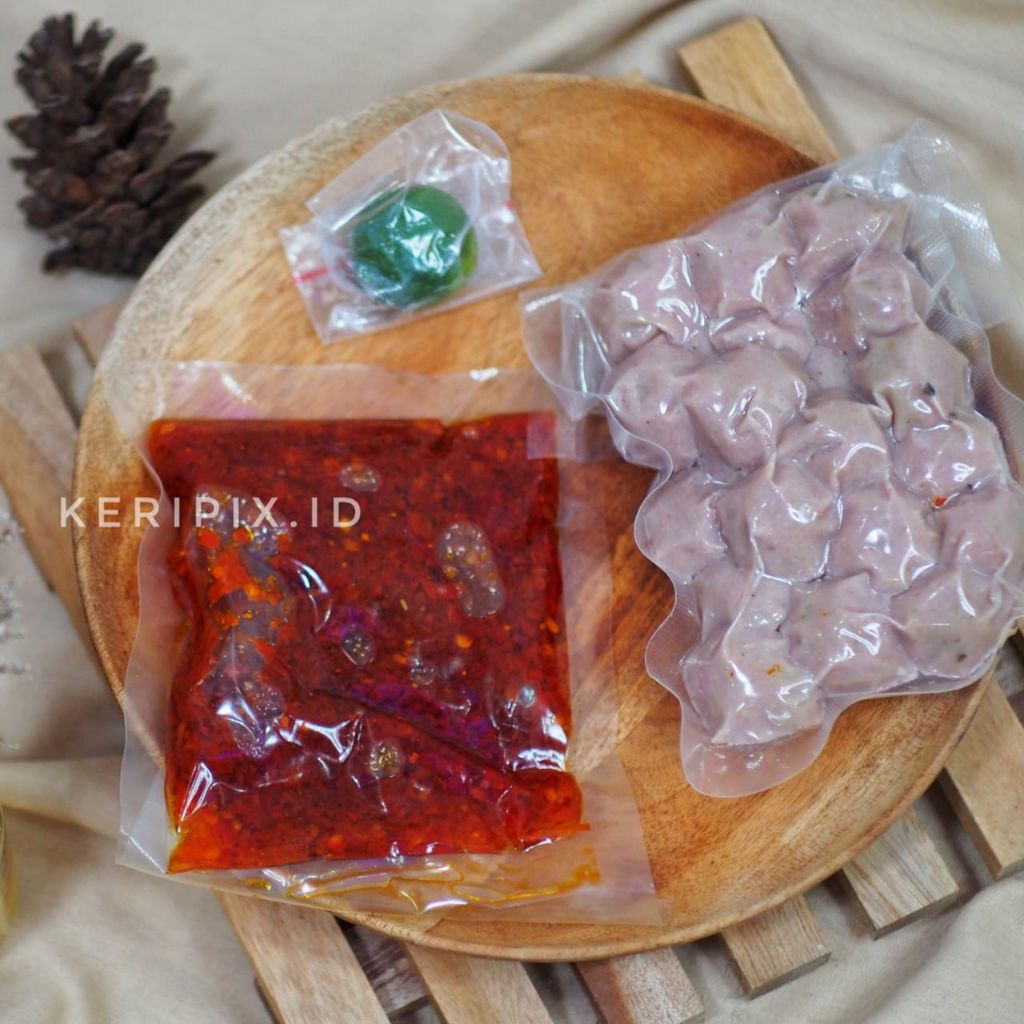 

pentol bumbu pedas isi 10biji pentol mercon Frozen kedai zecha