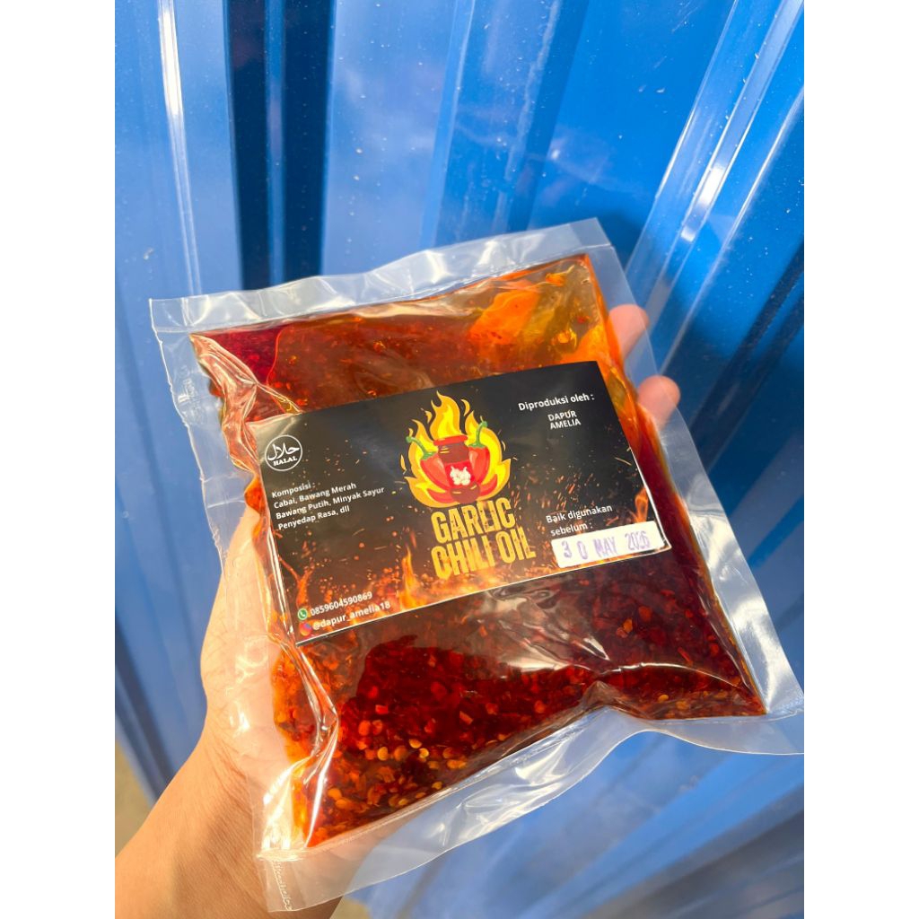 

GARLIC CHILI OIL 250 GR