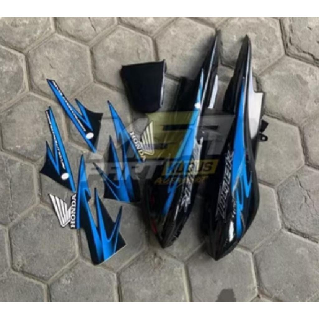 cover body belakang Tiger Revo Tiger new berkualitas tinggi warna hitam glossy set setriping biru te