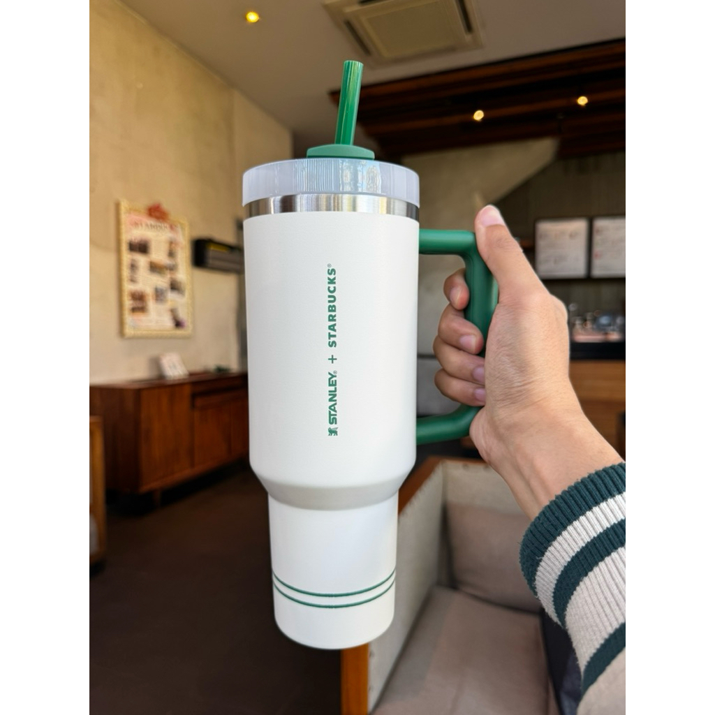 Starbucks Stanley Connected In Green 40oz Limited Edition