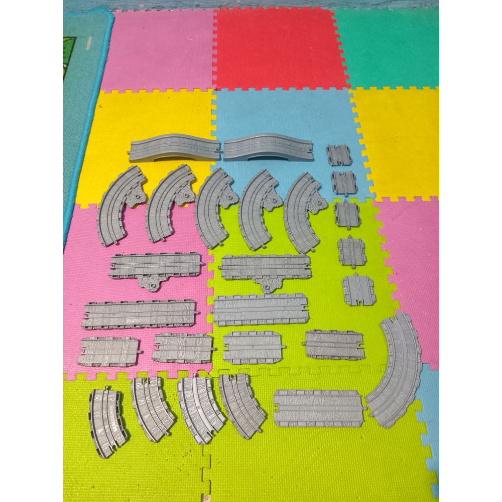 rel thomas take along