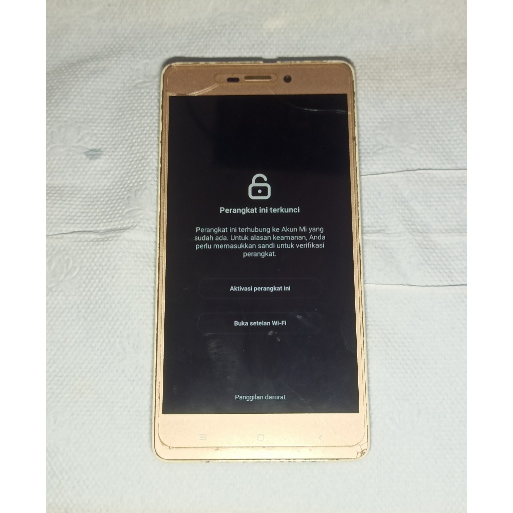 Mesin Xiaomi Redmi 3s 2/16 GB Terkunci akun mi