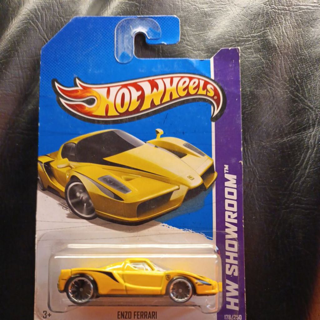 Hotwheels Enzo Ferrari 2013
