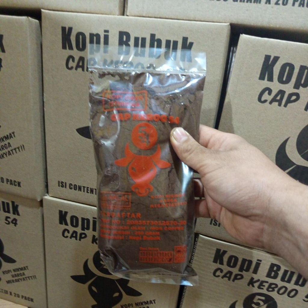

KOPI CAP KEBOO 54 MERAH / OREN KEMASAN 250 GRAM NGOPI NIKMAT HARGA MERAKYAT KAK