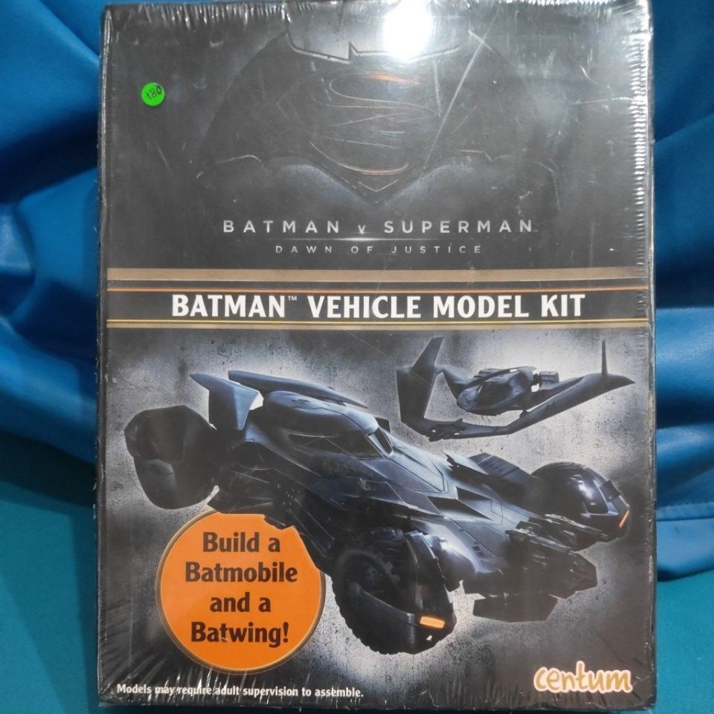 Batman vehicle model kit