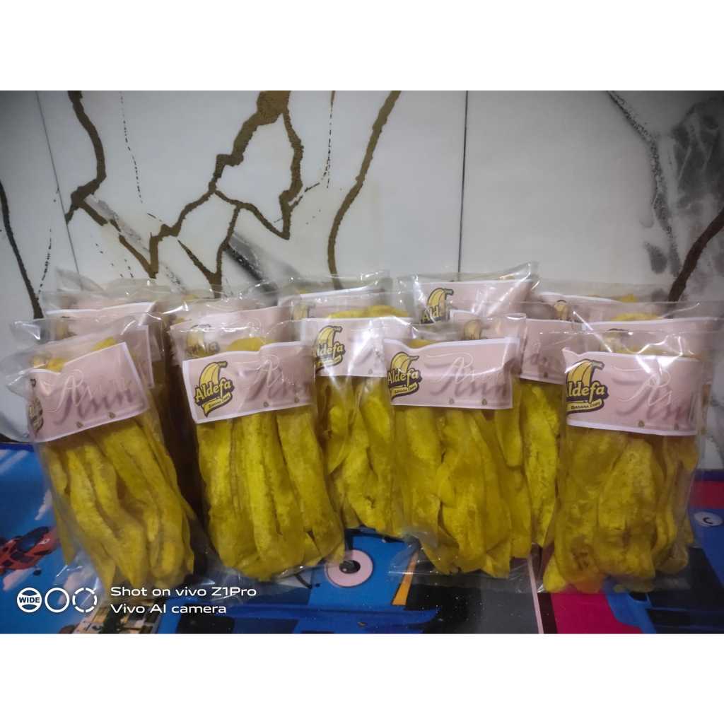 

KERIPIK PISANG ASIN 250 GR/ KERIPIK PISANG NANGKA