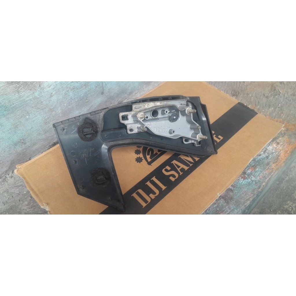 jual dudukan kaki sepion ertiga GX taun 2012 2013 model manual kiri